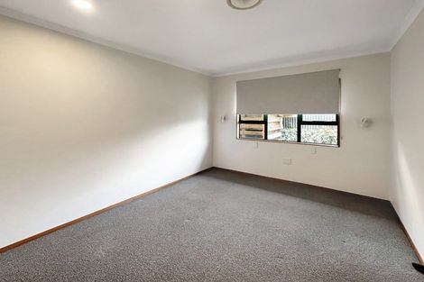 Photo of property in 86 Pahiatua Street, Hokowhitu, Palmerston North, 4410
