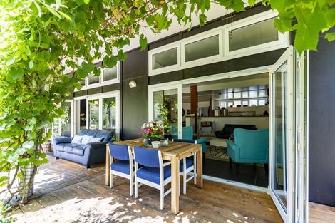 Photo of property in 16 Argyll Road, Otane, 4276