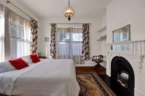 Photo of property in 79a Lemon Street, New Plymouth, 4310