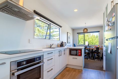 Photo of property in 1/3 Matama Road, Glen Eden, Auckland, 0602