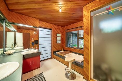 Photo of property in 106a Kamahi Street, Stokes Valley, Lower Hutt, 5019