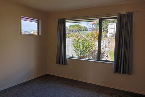 Photo of property in 22 Aotea Drive, Aotea, Porirua, 5024