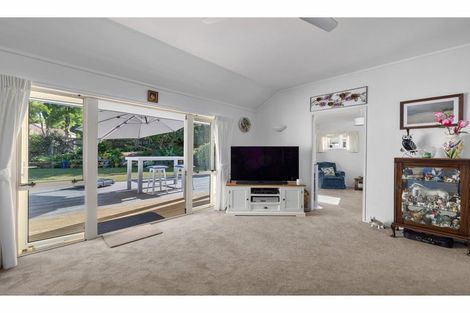 Photo of property in 59 Kendall Road, Kerikeri, 0230