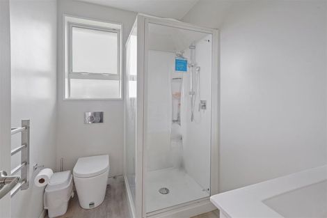 Photo of property in 78 Farquhars Road, Redwood, Christchurch, 8051