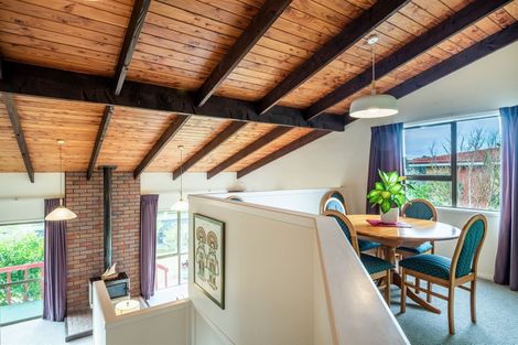 Photo of property in 3 Portsea Place, Chatswood, Auckland, 0626