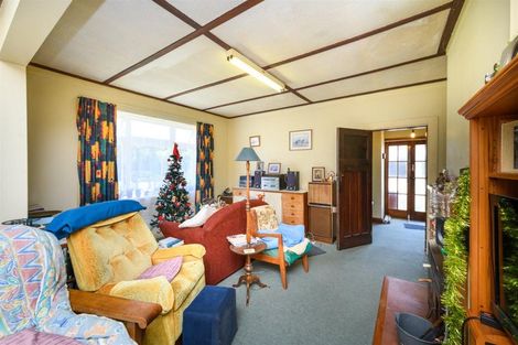 Photo of property in 56 Wightman Road, Sanson, Palmerston North, 4479