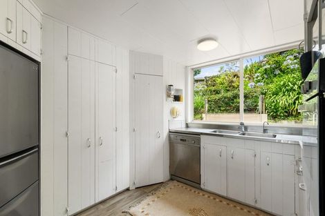 Photo of property in 10 Moana Drive, Tanners Point, Katikati, 3177