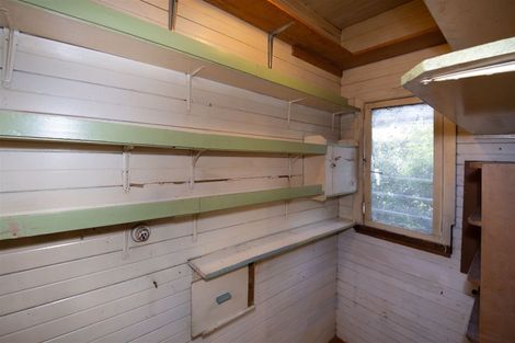 Photo of property in 23 Port Hills Road, Heathcote Valley, Christchurch, 8022