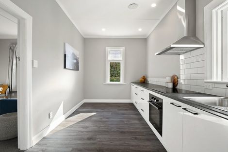 Photo of property in 41 Oxford Street, South Dunedin, Dunedin, 9012