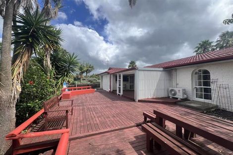 Photo of property in 11 Glenmore Road, Sunnyhills, Auckland, 2010