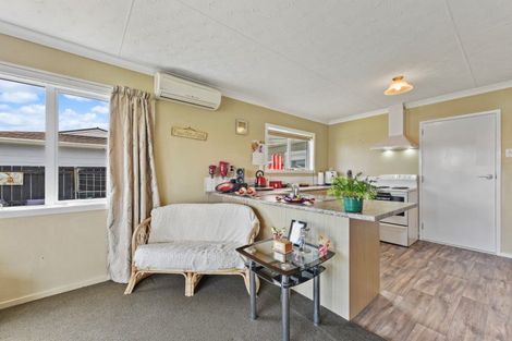 Photo of property in 1/165 Tahunanui Drive, Tahunanui, Nelson, 7011