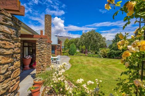 Photo of property in 36 Warren Street, Wanaka, 9305