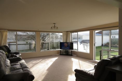 Photo of property in 9 Lock Street, Gore, 9710