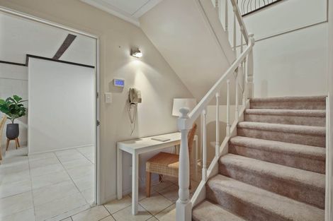 Photo of property in 10 Etherege Place, Howick, Auckland, 2014