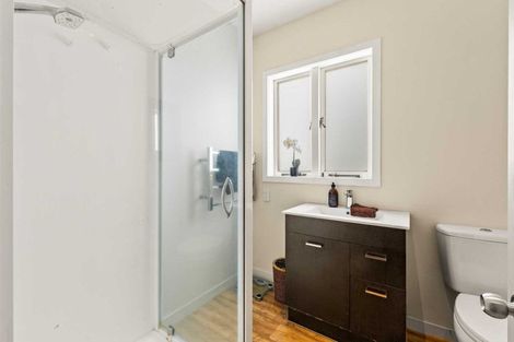 Photo of property in 14 Fairmount Road, Titirangi, Auckland, 0604