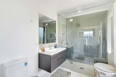 Photo of property in 20 Lenborough Drive, Rolleston, 7614