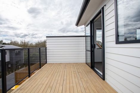 Photo of property in 9/10 Charlemont Street, Whitiora, Hamilton, 3200