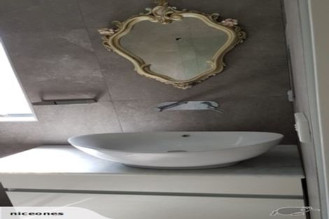 Photo of property in 19 Millstream Drive, Henderson, Auckland, 0610