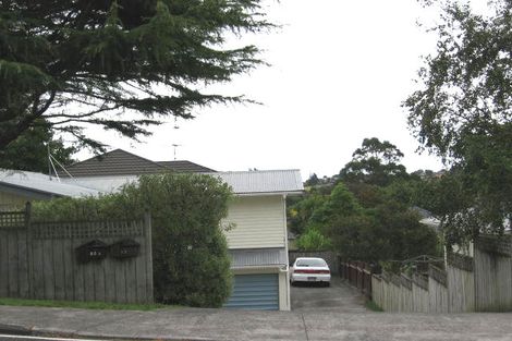 Photo of property in 2/12 Tonkin Drive, Sunnynook, Auckland, 0620