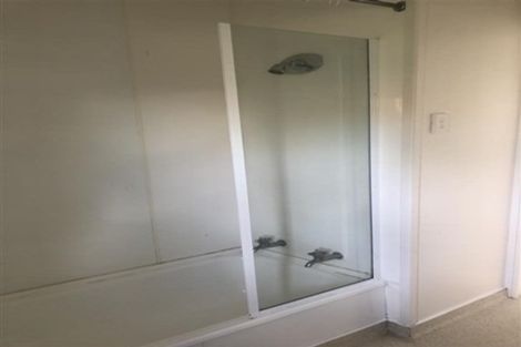 Photo of property in 16 Howard Road, Taradale, Napier, 4112