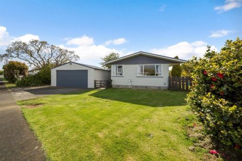 Photo of property in 7 Ngaio Place, Hawera, 4610
