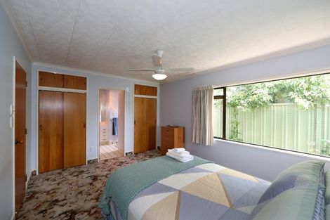 Photo of property in 243b Warwick Road, Mayfair, Hastings, 4122