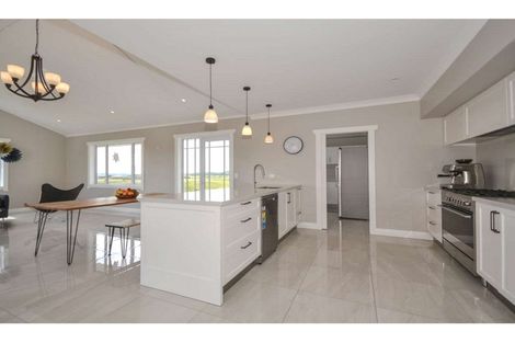 Photo of property in 4 Fernbird Grove, Kerikeri, 0294