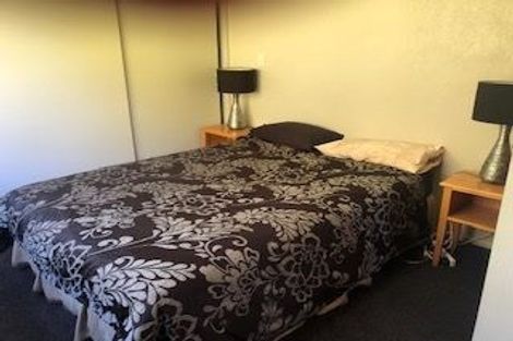 Photo of property in 6 Mckibbin Place, Arrowtown, 9302