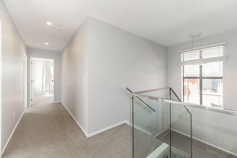 Photo of property in 8a Jeff Place, Howick, Auckland, 2014
