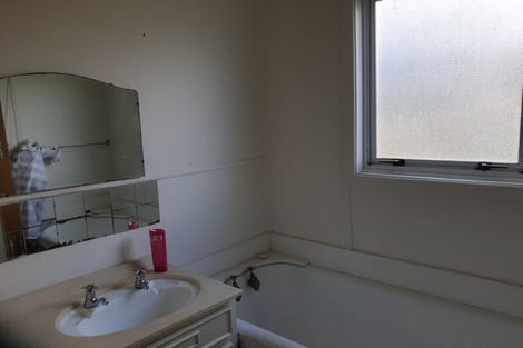 Photo of property in 26 Conway Road, Eltham, 4322