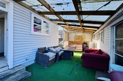 Photo of property in 42 Suva Street, Upper Riccarton, Christchurch, 8041