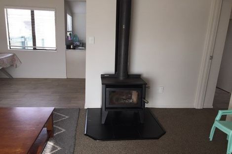 Photo of property in 31 Rata Avenue, Edgecumbe, 3120