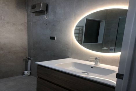 Photo of property in 42 Matahae Drive, Flat Bush, Auckland, 2019