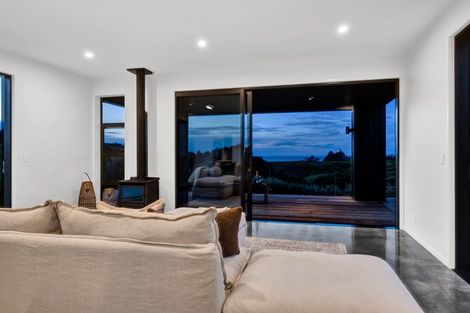 Photo of property in 29 Washer Road, Omata, New Plymouth, 4374