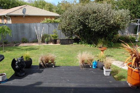 Photo of property in 23 Barclay Place, Burwood, Christchurch, 8061