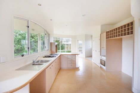 Photo of property in 5 Balcairn Place, Terrace End, Palmerston North, 4410