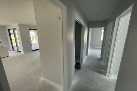 Photo of property in 20 George Fyfe Way, Wakefield, 7025