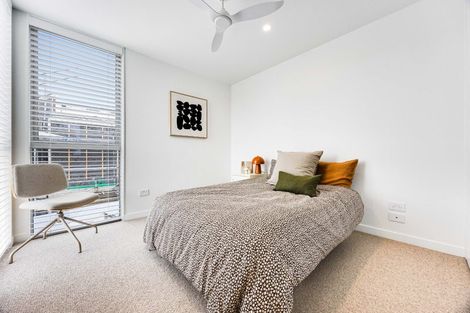 Photo of property in 41 Red Beach Road, Red Beach, 0932