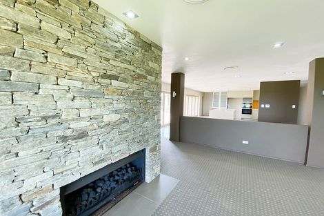 Photo of property in 67 Old Barn Road, Opaheke, Papakura, 2584