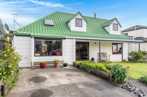 Photo of property in 113 Te Haumi Drive, Paihia, 0200