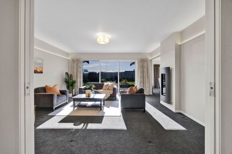 Photo of property in 4 Nikau Place, Hawera, 4610