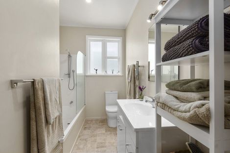 Photo of property in 14 Jefferson Street, Brooklyn, Wellington, 6021