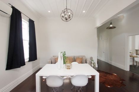 Photo of property in 48 Waldegrave Street, Palmerston North, 4410