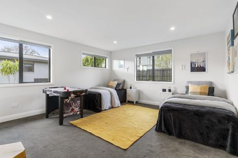 Photo of property in 58 Clarence Road, Northcote Point, Auckland, 0627