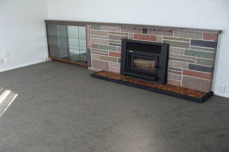 Photo of property in 17 Hume Street, Waitara, 4320