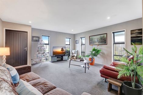 Photo of property in 16 Storer Street, Kaiapoi, 7630