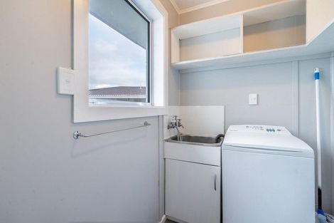 Photo of property in 2 Kinmont Crescent, Newfield, Invercargill, 9812