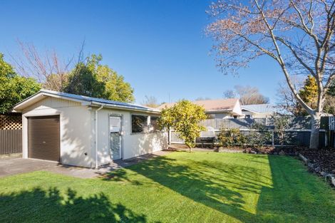 Photo of property in 32 Colombo Street, Hokowhitu, Palmerston North, 4410