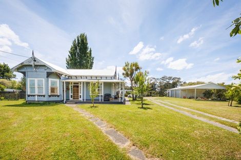 Photo of property in 23 Calico Line, Marton, 4710