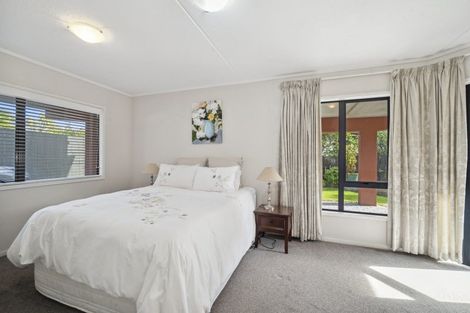 Photo of property in 2/7 Waihora Street, Taupo, 3330